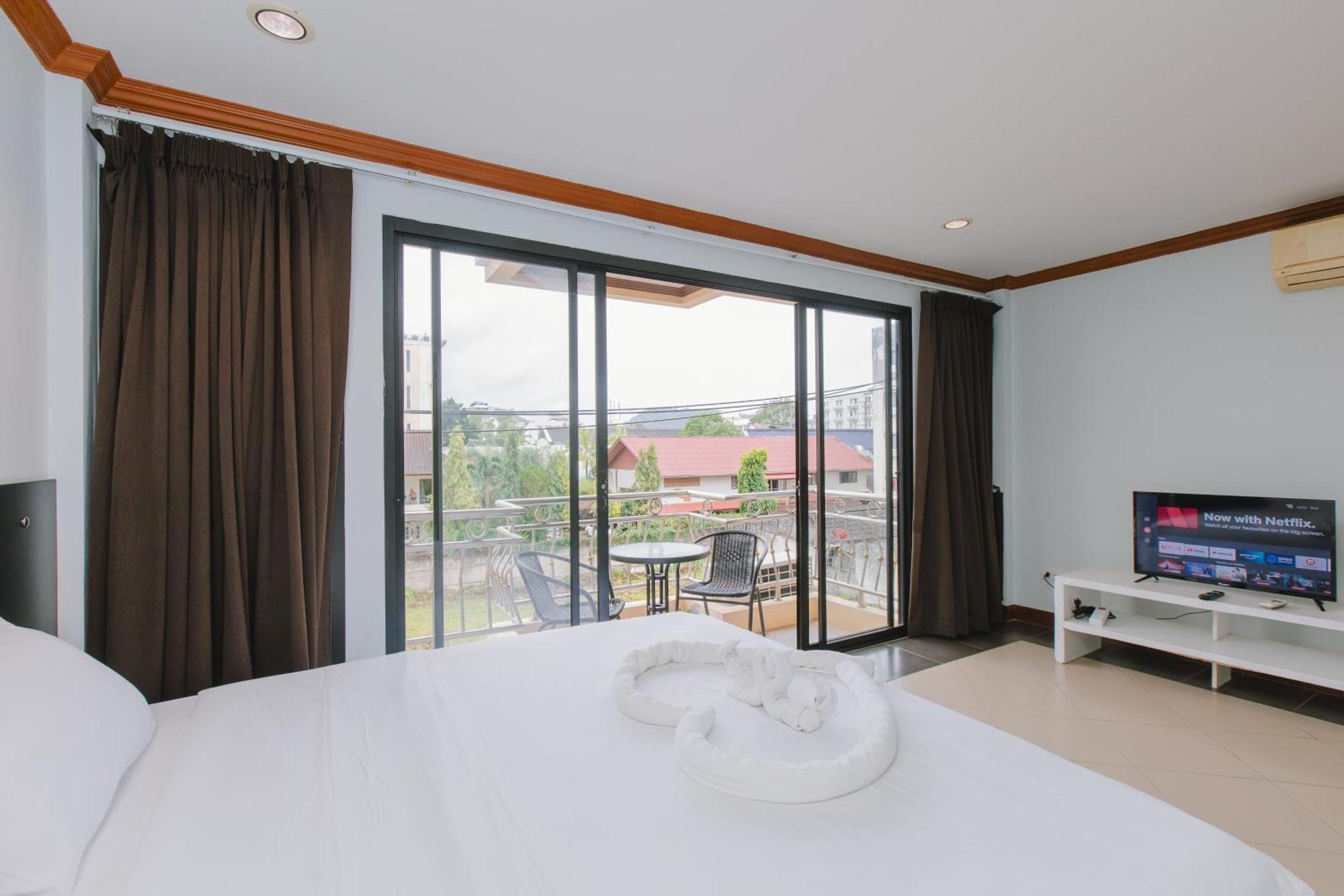 Sunstar Palace Patong 외부 사진