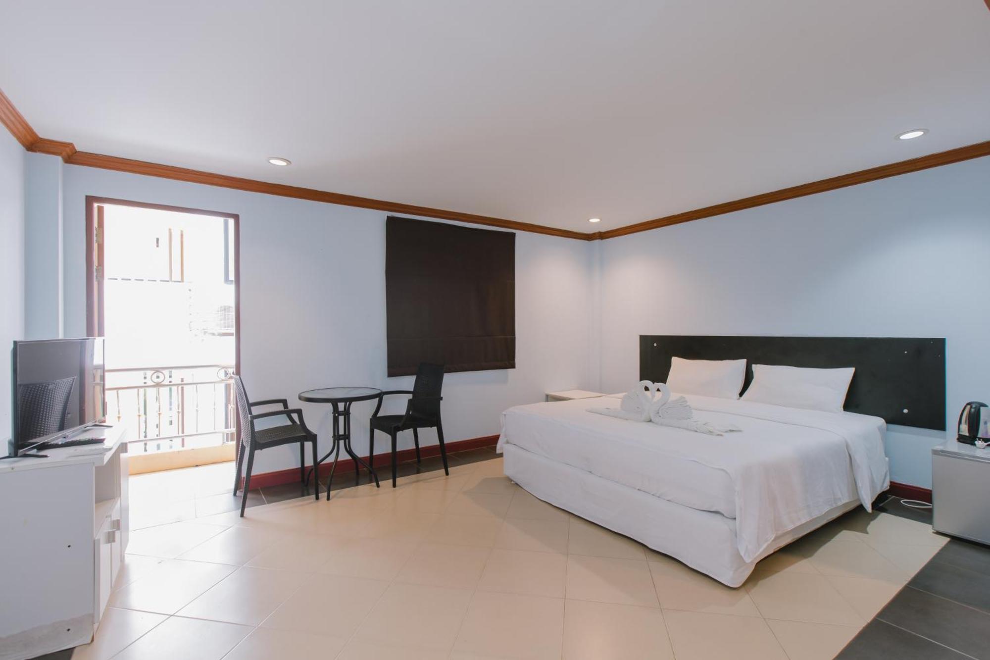 Sunstar Palace Patong 외부 사진