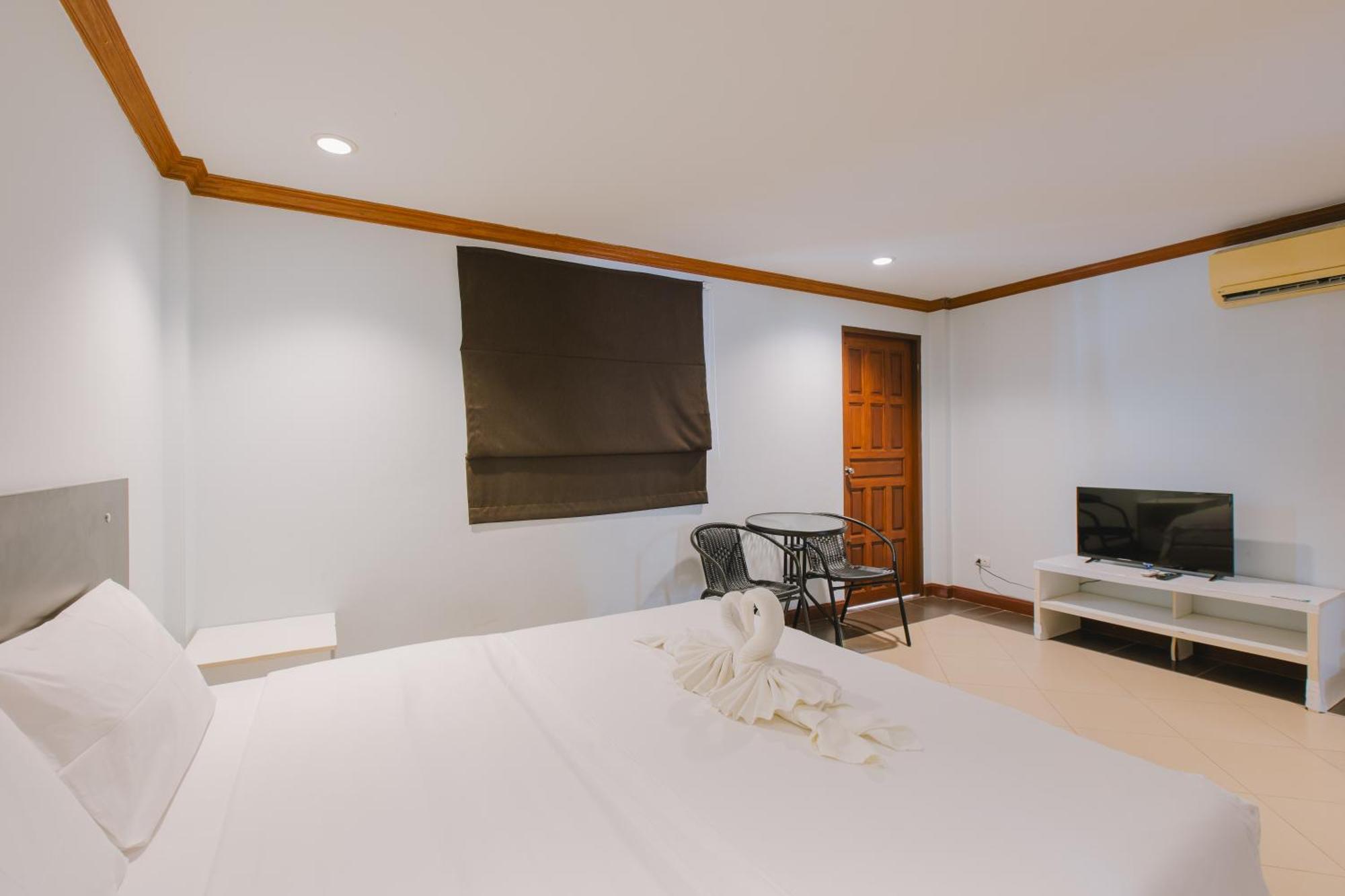 Sunstar Palace Patong 외부 사진
