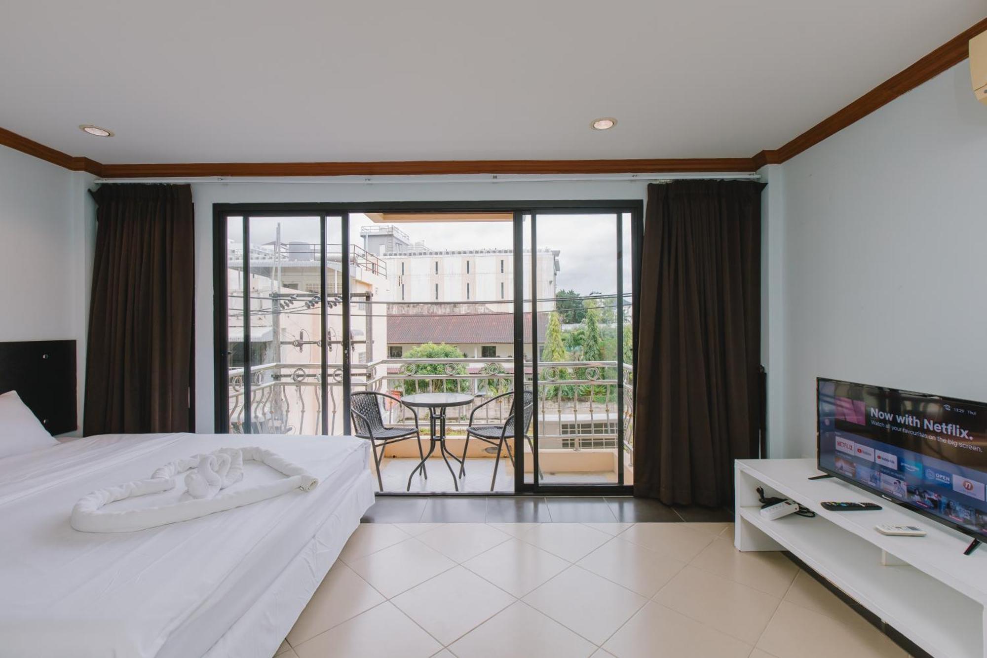 Sunstar Palace Patong 외부 사진