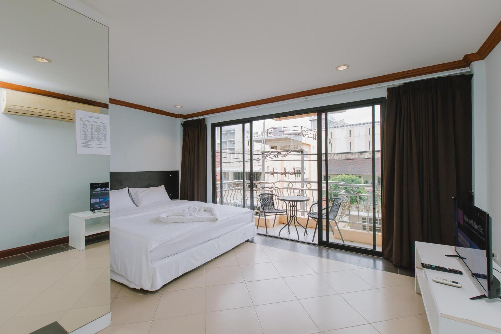 Sunstar Palace Patong 외부 사진
